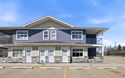 H4-5300 Vista Trail Blackfalds, AB T4M 0L8