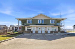 E6-5300 Vista Trail Blackfalds, AB T4M 0L8