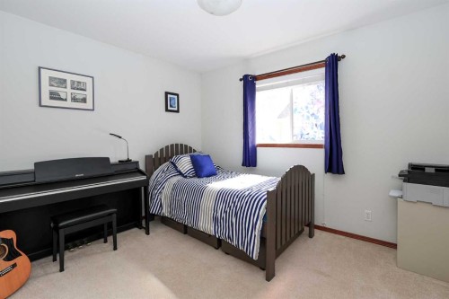 50 Donald Close, Red Deer, AB - Indoor Photo Showing Bedroom