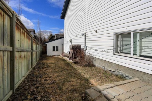 50 Donald Close, Red Deer, AB - Outdoor With Exterior