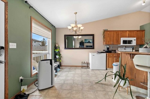 36 Lanterman Close, Red Deer, AB - Indoor Photo Showing Other Room