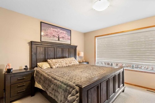 36 Lanterman Close, Red Deer, AB - Indoor Photo Showing Bedroom