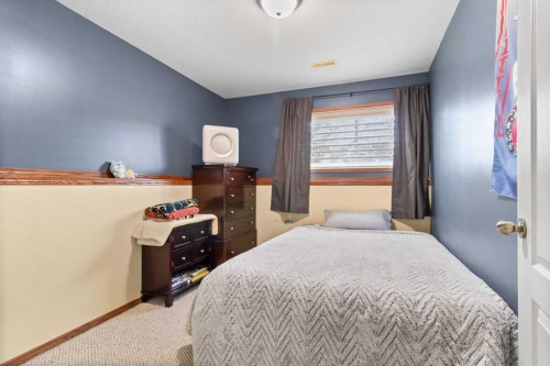 36 Lanterman Close, Red Deer, AB - Indoor Photo Showing Bedroom