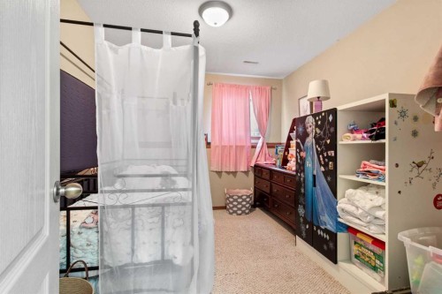 36 Lanterman Close, Red Deer, AB - Indoor