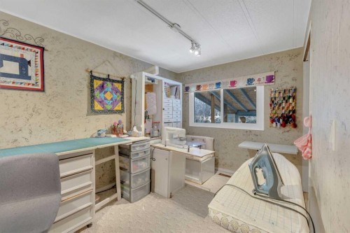 5221 52 Street, Mirror, AB - Indoor