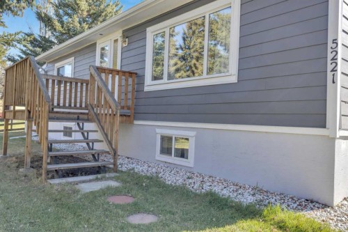 5221 52 Street, Mirror, AB - Outdoor With Exterior