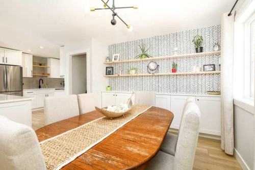 2 Scott Street, Red Deer, AB - Indoor
