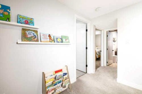 2 Scott Street, Red Deer, AB - Indoor Photo Showing Other Room