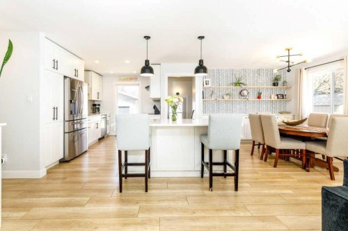 2 Scott Street, Red Deer, AB - Indoor