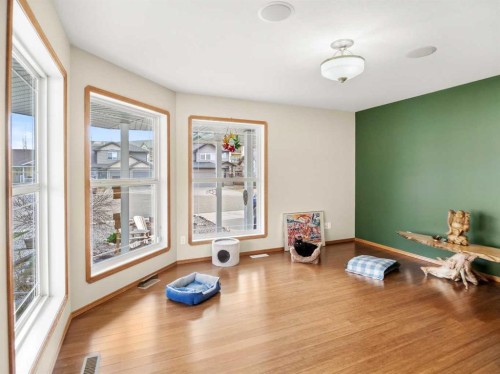 15 Agnew Close, Red Deer, AB - Indoor Photo Showing Other Room