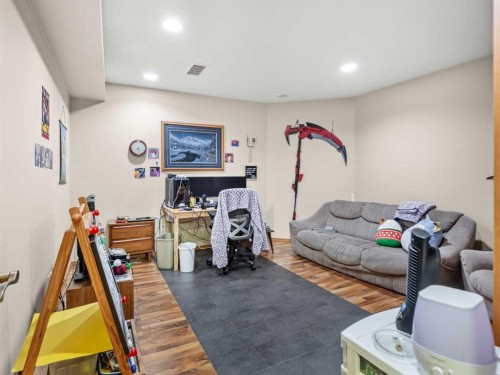 15 Agnew Close, Red Deer, AB - Indoor