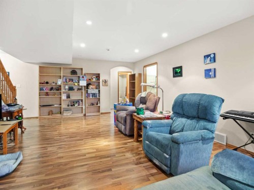 15 Agnew Close, Red Deer, AB - Indoor