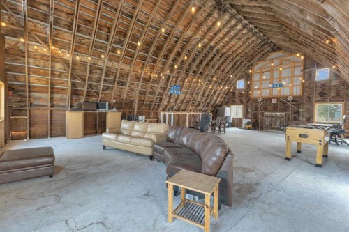 39505 Range Road 252, Rural Lacombe County, AB - Indoor Photo Showing Other Room