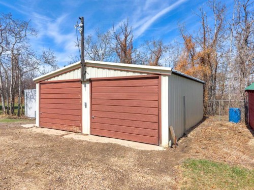 39505 Range Road 252, Rural Lacombe County, AB - Outdoor With Exterior