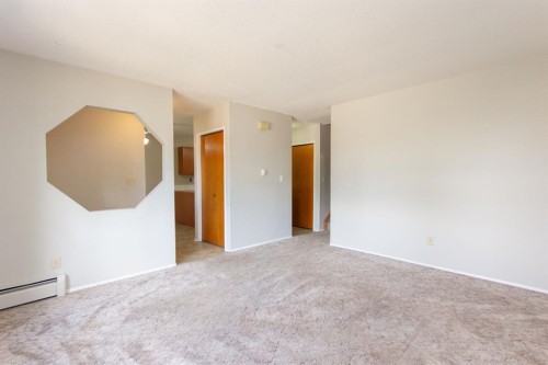 19 Gibson Close, Red Deer, AB - Indoor Photo Showing Other Room