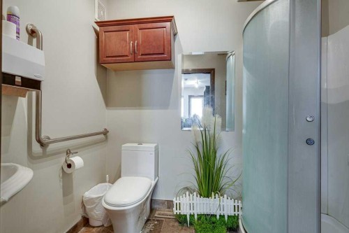 4606 48 Avenue, Red Deer, AB 