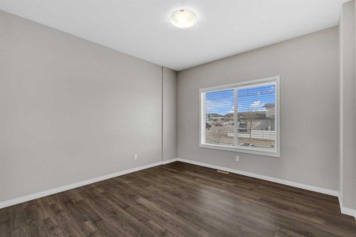 149 Hawkridge Boulevard, Penhold, AB - Indoor Photo Showing Other Room