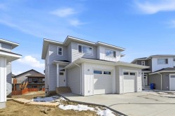 73 Pinnacle Close Blackfalds, AB T4M 0M3