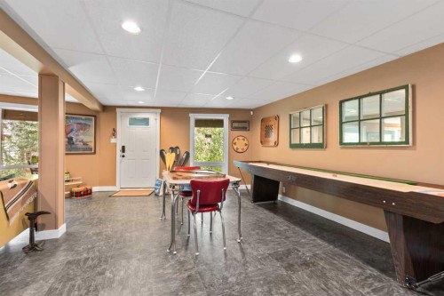 36 Lakeview Avenue, White Sands, AB - Indoor Photo Showing Other Room