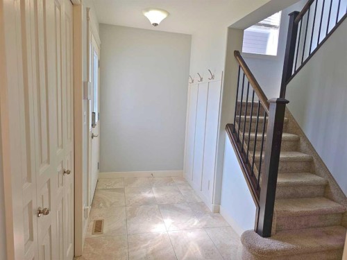 210 Viscount Drive, Red Deer, AB - Indoor Photo Showing Other Room