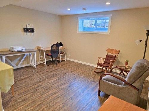 210 Viscount Drive, Red Deer, AB - Indoor