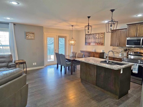 210 Viscount Drive, Red Deer, AB - Indoor Photo Showing Kitchen With Double Sink