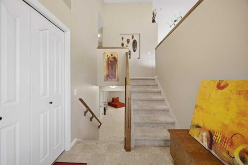 135 Issard Close, Red Deer, AB - Indoor Photo Showing Other Room