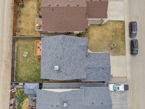 135 Issard Close, Red Deer, AB - Outdoor