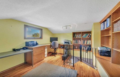 39227 Range Road 250, Rural Lacombe County, AB - Indoor