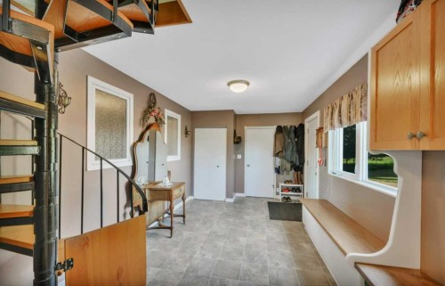 39227 Range Road 250, Rural Lacombe County, AB - Indoor Photo Showing Other Room