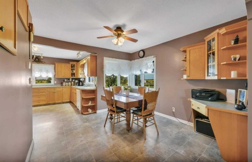 39227 Range Road 250, Rural Lacombe County, AB - Indoor
