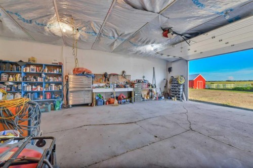 39227 Range Road 250, Rural Lacombe County, AB - Indoor Photo Showing Garage