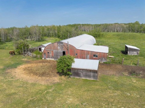 37533 Range Road 241, Rural Red Deer County, AB - Outdoor