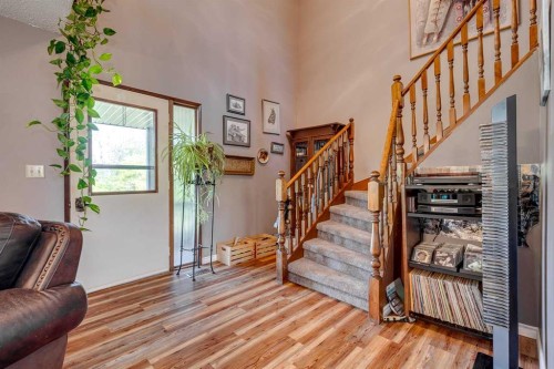 37533 Range Road 241, Rural Red Deer County, AB - Indoor Photo Showing Other Room
