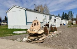 106 3 Avenue Leslieville, AB T0M 1H0