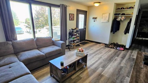 409 400 Southridge Place, Didsbury, AB 