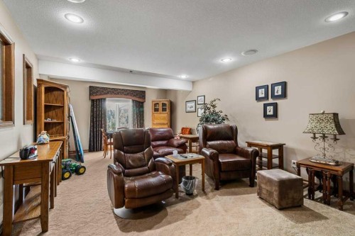 40 Oakwood Close, Red Deer, AB - Indoor