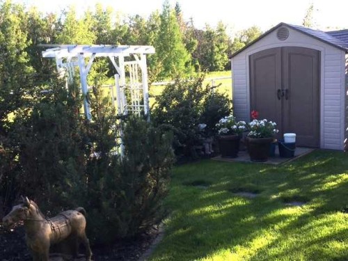 40 Oakwood Close, Red Deer, AB - Outdoor