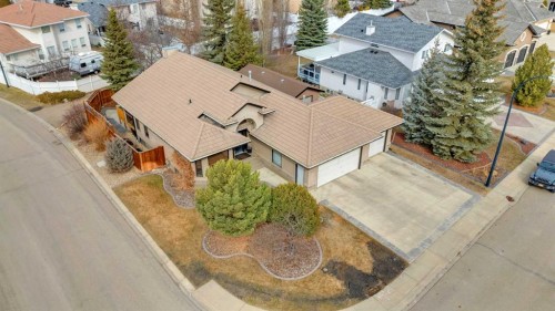 40 Askin Close, Red Deer, AB - Outdoor