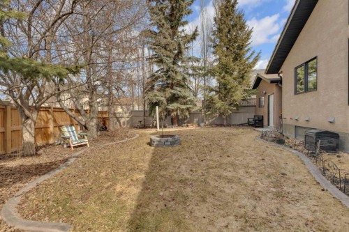 40 Askin Close, Red Deer, AB - Outdoor