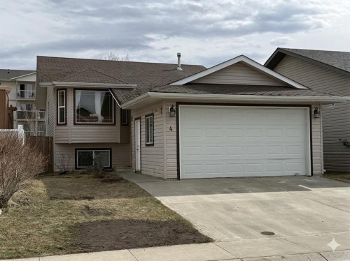 4 Horne Close  Sylvan Lake, AB T4S 0C4