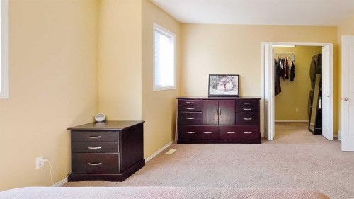 5837 Park Street, Blackfalds, AB - Indoor Photo Showing Bedroom