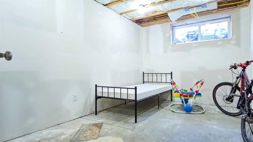 5837 Park Street, Blackfalds, AB - Indoor Photo Showing Other Room