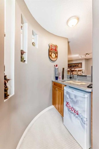 70 Abraham Close, Red Deer, AB - Indoor Photo Showing Other Room
