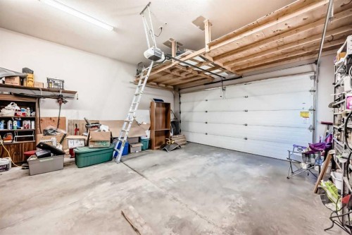 70 Abraham Close, Red Deer, AB - Indoor Photo Showing Garage