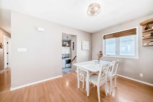 302064 Range Road, Linden, AB - Indoor Photo Showing Dining Room