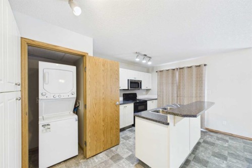 40-20 Jacobs Close, Red Deer, AB - Indoor