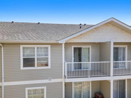 40-20 Jacobs Close, Red Deer, AB - Outdoor With Balcony With Exterior