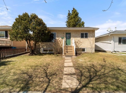 5228 47 Street  Camrose, AB T4V 1K4
