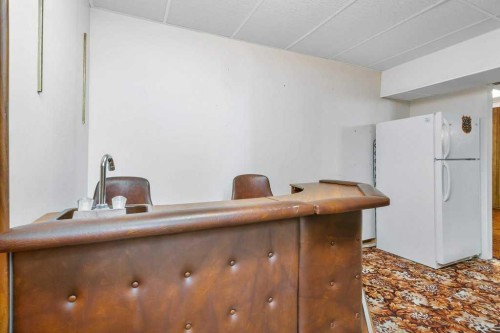 14 Glendale Boulevard, Red Deer, AB - Indoor